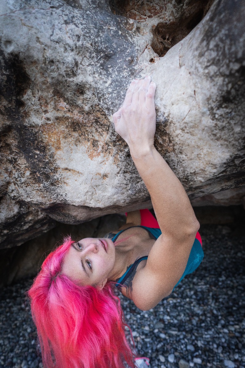 Ocun climbing