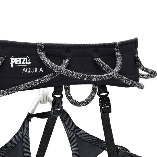 Petzl Aquila imbrago arrampicata