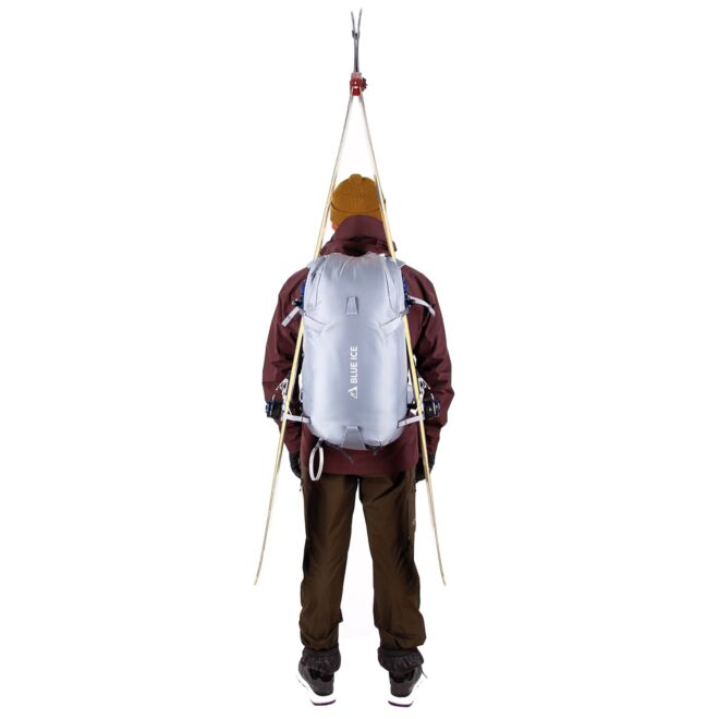 Blue Ice Kume 32 ski zaino scialpinismo