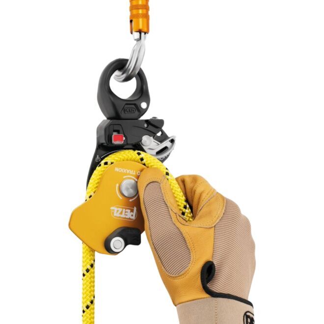 Petzl Pro Traxion carrucola bloccante arrampicata