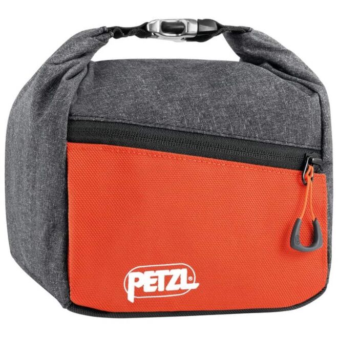 Petzl Sakab portamagnesite boulder