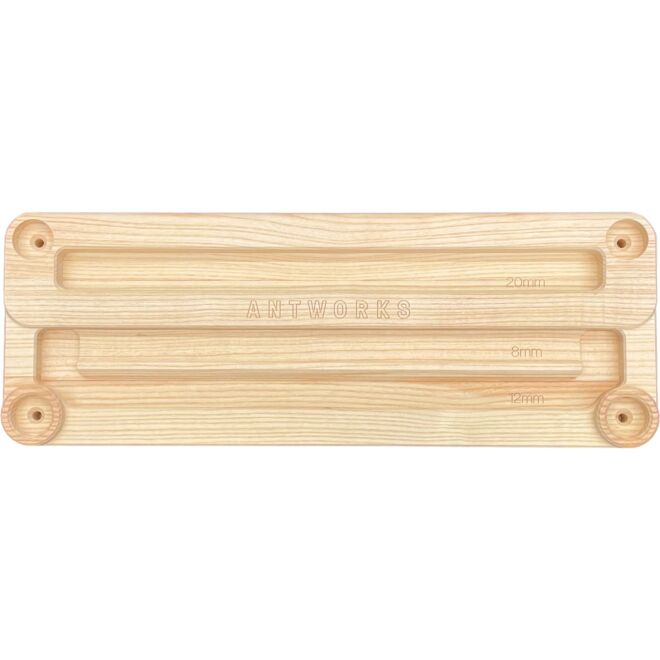 Antworks Strong Ant 6 peg board trave arrampicata