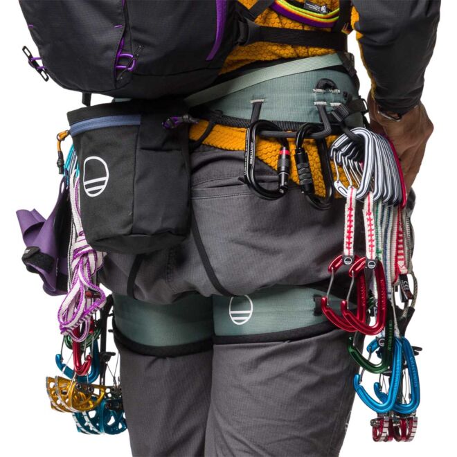 Wild Country Wild Oval Screwgate moschettone ovale ghiera arrampicata
