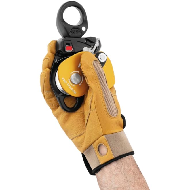 Petzl Pro Traxion carrucola bloccante arrampicata