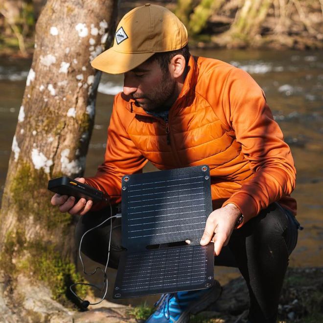 Xtorm SolarBooster 14W pannello solare portatile